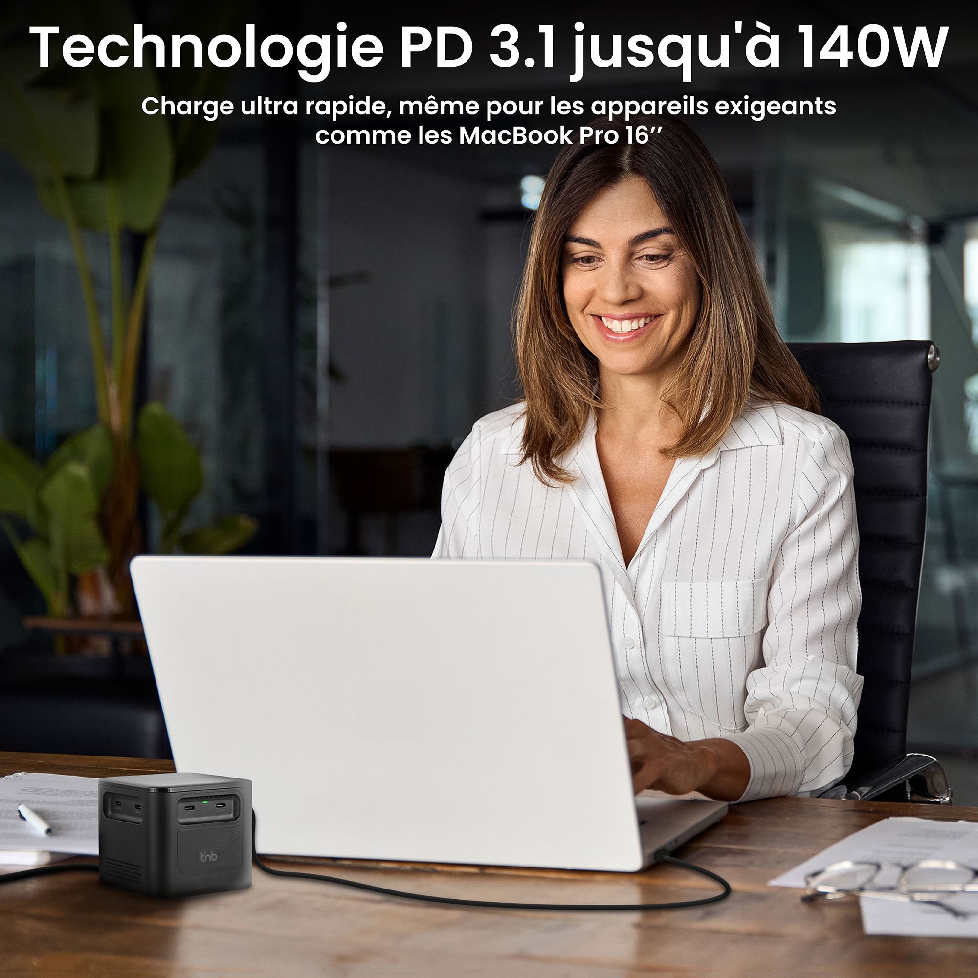 PD 3.1 380W Charging Station with 8 Charging Ports5