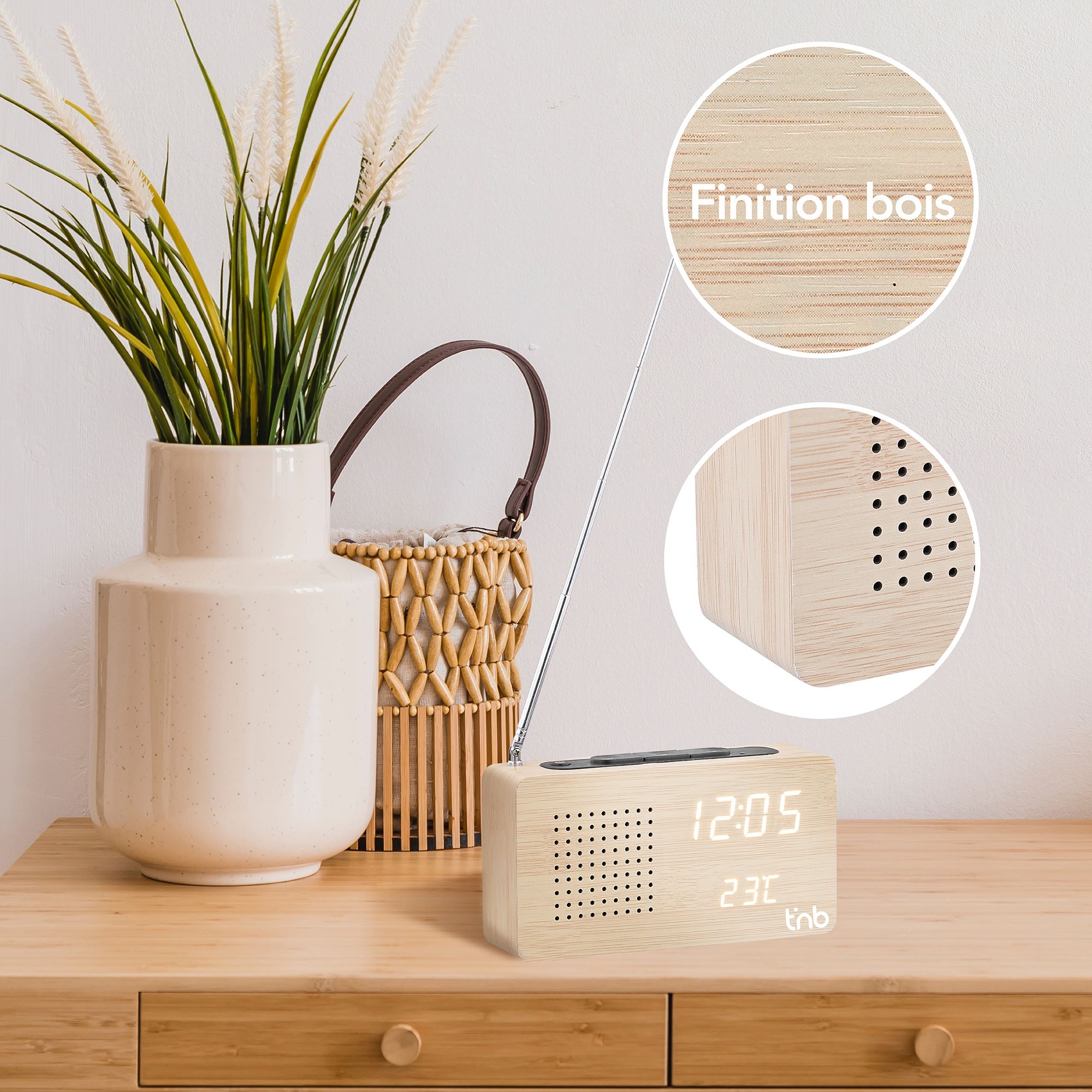 LED FM alarm clock radio with wood finish4