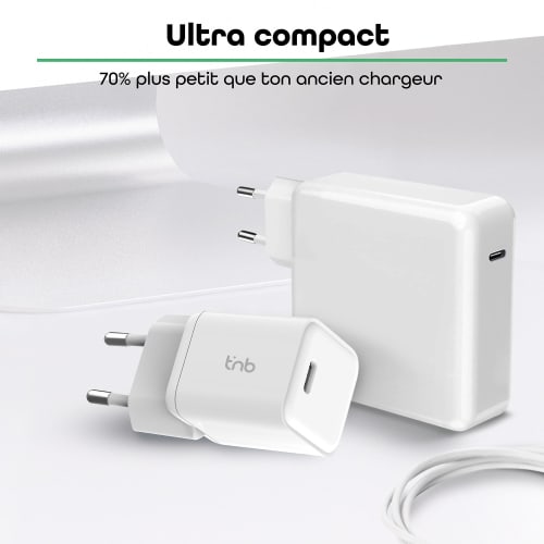 1 USB-C Power Delivery 45W mains charger3